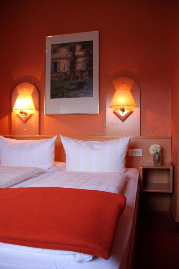 Buskes Hotel Steinfoerde Wietze Room photo